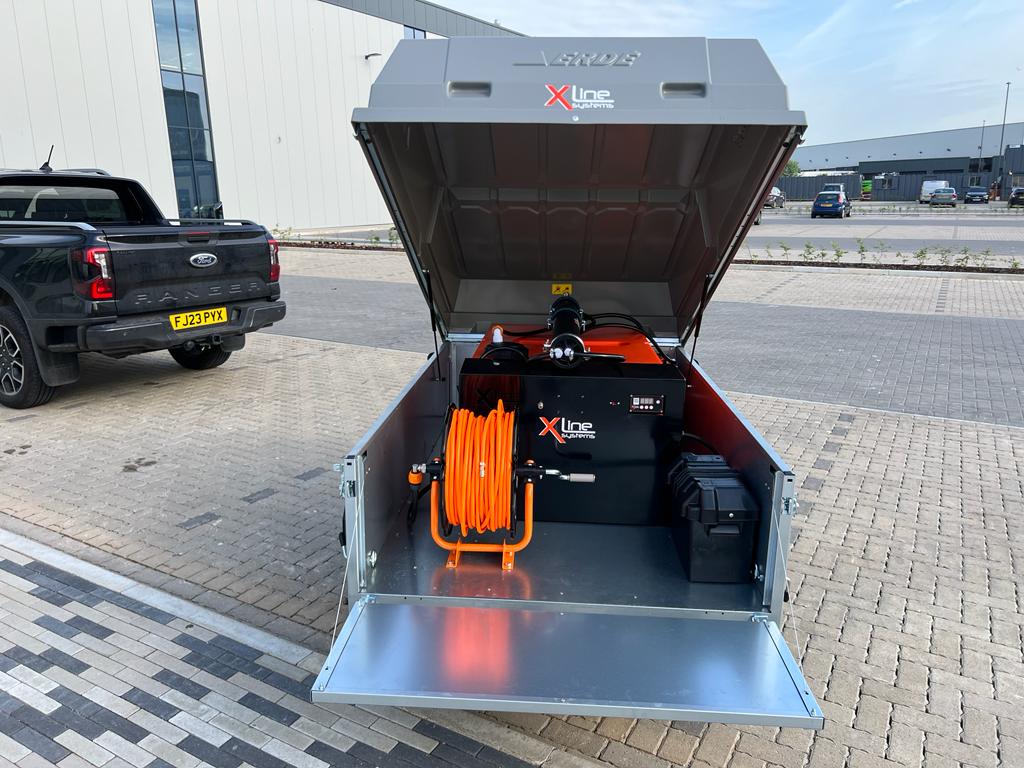 350 LTR Window Cleaning Trailer System 1 Operator Xline Systems