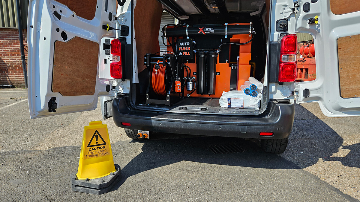 SkyHigh Franchise Cleaning Van by Xline Systems